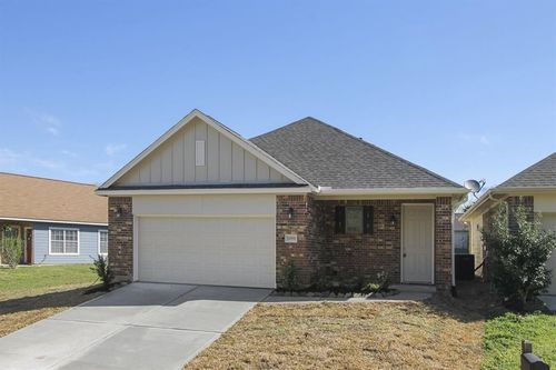 12970 Centaurus Ct, Willis, TX, 77318-5024 | Card Image