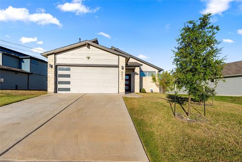 8400 Linda Michelle Ln, Austin, TX, 78724-4807 | Card Image
