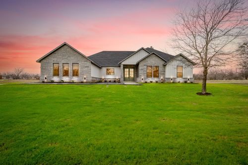 5524 Sledge Loop Drive, Fort Worth, TX, 76126 | Card Image