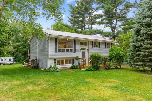 64 Dow Rd, New Minas, NS, B4N3R5 | Card Image
