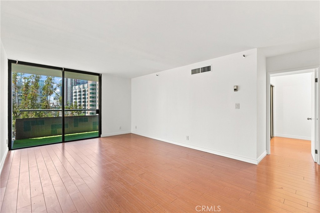 Residential in Los Angeles 4