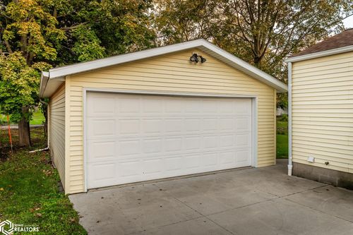 408 N Washington St, Conrad, IA, 50621-7797 | Card Image