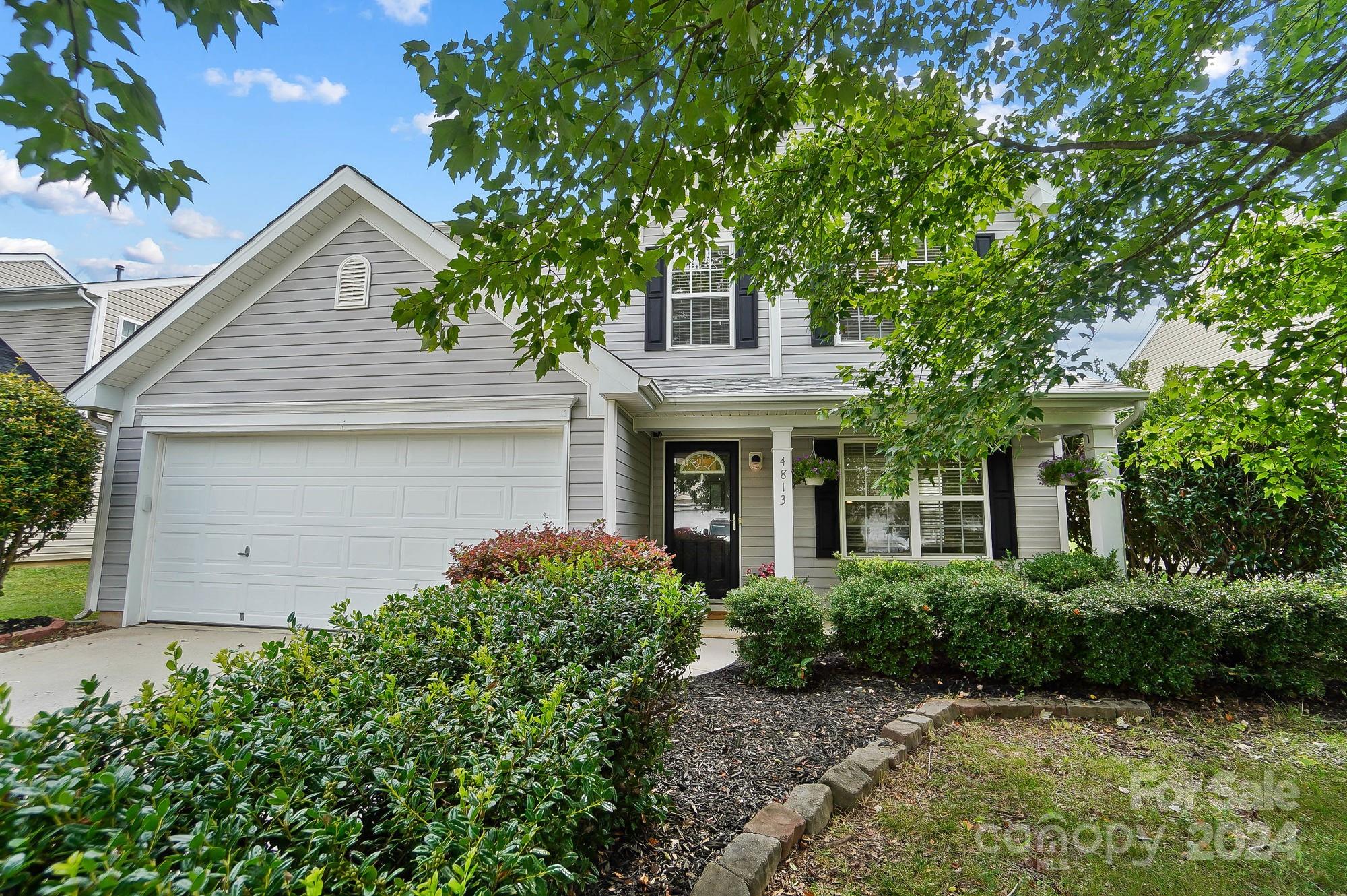 Stowe Derby Dr, Charlotte, NC 28278