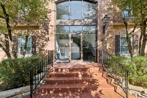 435-1250 Park Ave, Highland Park, IL, 60035 | Card Image