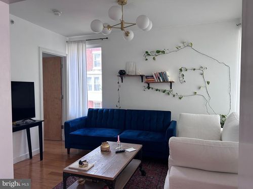 2-1112 Locust St, PHILADELPHIA, PA, 19107-6789 | Card Image