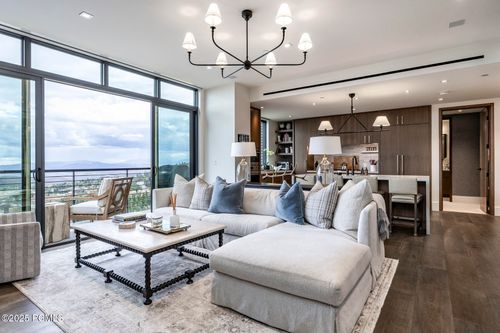 503-7677 Village Way, Park City, UT, 84060-6104 | Card Image