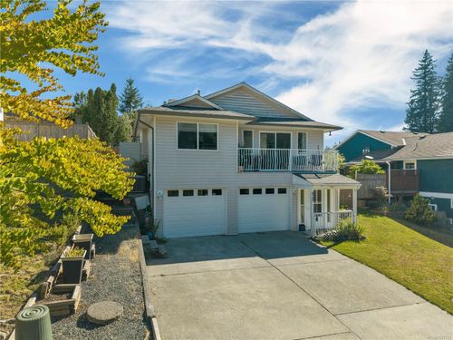 825 Pinecrest Rd, Campbell River, BC, V9W7N2 | Card Image