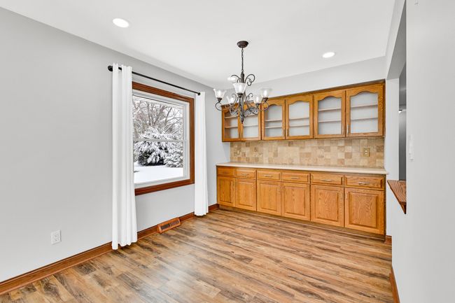 24310280 Meadow Cir, House other with 3 bedrooms, 1 bathrooms and null parking in Big Bend WI | Image 6