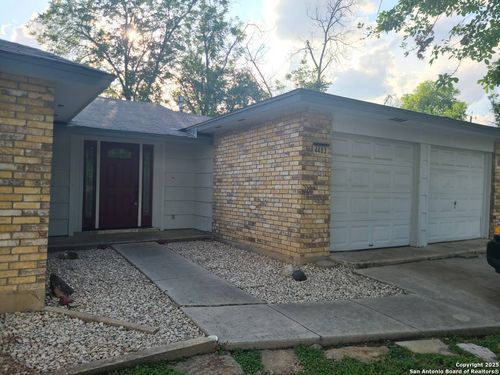 4403 Hickory Hill Dr, Kirby, TX, 78219-1144 | Card Image