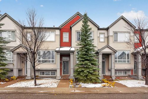 39 Copperpond Close Se, Calgary, AB, T2Z0Y8 | Card Image