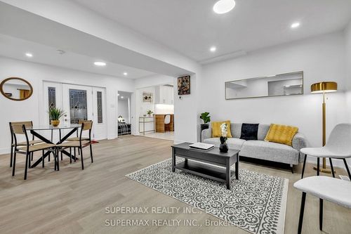 94 Hiawatha St, Saint Thomas, ON, N5P2T7 | Card Image