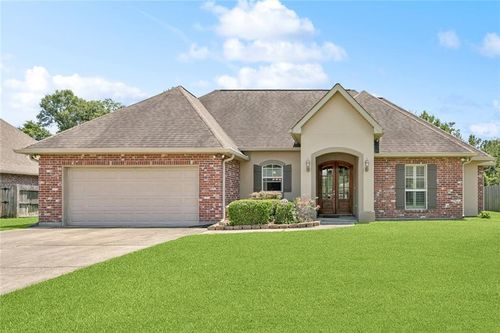 324 Nelson Landing Dr, Pearl River, LA, 70452-3280 | Card Image