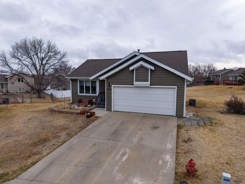 4226 Range View Ct, RAPID CITY, SD, 57701-2109 | Card Image