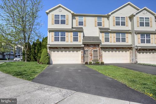 154 Mapleton Blvd, HARRISBURG, PA, 17112-3636 | Card Image