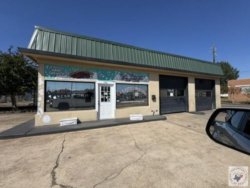 420 W 7th, Texarkana, TX, 75503 | Card Image