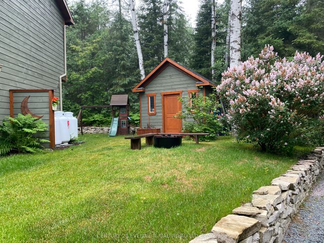 918183 Portage Bay Rd, House other with 4 bedrooms, 3 bathrooms and 20 parking in Cobalt ON | Image 4