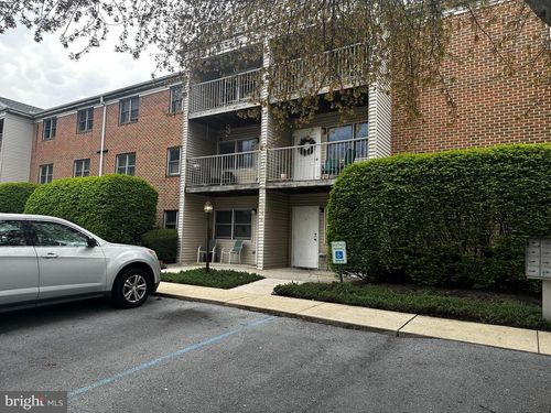 apt-307-2101 Cedar Run Dr, Camp Hill, PA, 17011-7105 | Card Image