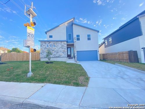 2126 Village Pkwy, San Antonio, TX, 78251-2611 | Card Image