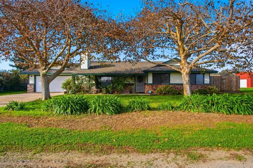 7237 Snedigar Rd, Riverbank, CA, 95367-2500 | Card Image