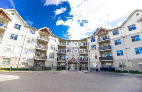 321-100 Lakeway Blvd, Sylvan Lake, AB, T4S0A4 | Card Image