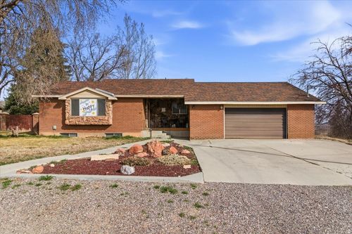 75 200, Aurora, UT, 84620-7750 | Card Image