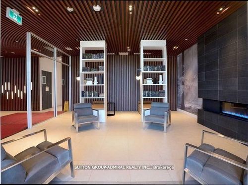 604-297 Oakwalk Dr, Oakville, ON, L6H3R6 | Card Image