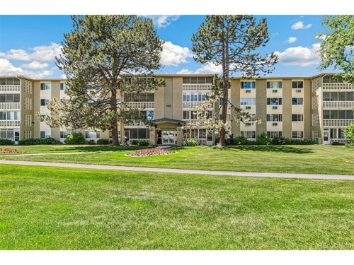 unit-9c-725 S Alton Way, Denver, CO, 80247-1823 | Card Image