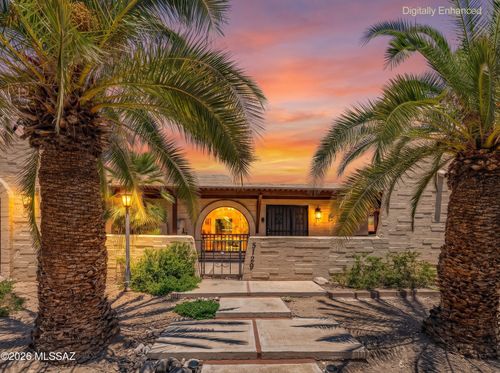 5129 N Tigua Dr, Tucson, AZ, 85704-3737 | Card Image