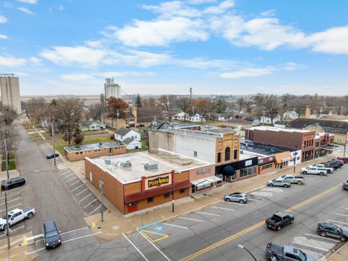 405 State St, Garner, IA, 50438-1334 | Card Image