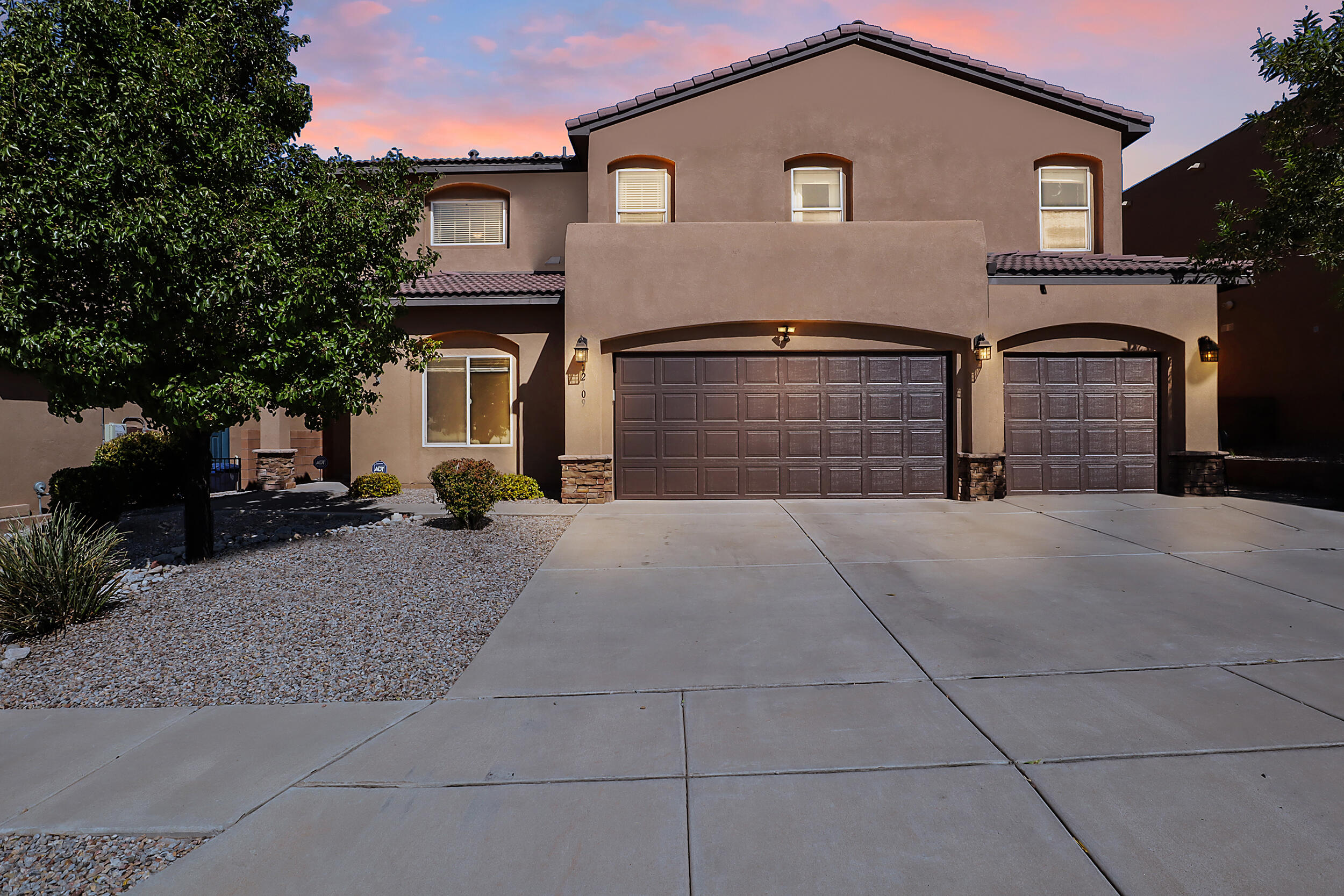 Pompano Pl, Albuquerque, NM 87123