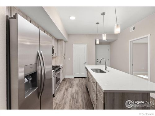 unit-301-310 S Cherrywood Dr, Lafayette, CO, 80026-3740 | Card Image