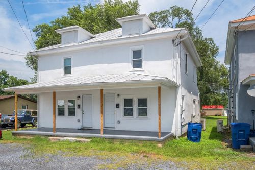 512 Short St, FRONT ROYAL, VA, 22630-3040 | Card Image