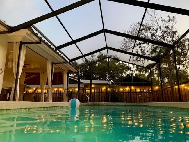 7460 Dickens Dr, House other with 3 bedrooms, 2 bathrooms and null parking in SARASOTA FL | Image 41