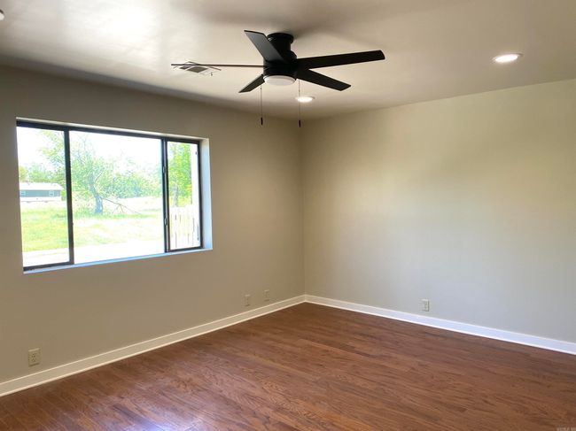 1808 W Main St, Home with 2 bedrooms, 2 bathrooms and null parking in Heber Springs AR | Image 15