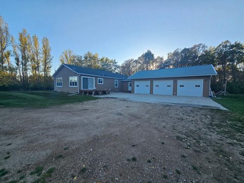 14590 380th St Ne, Middle River, MN, 56737-9700 | Card Image