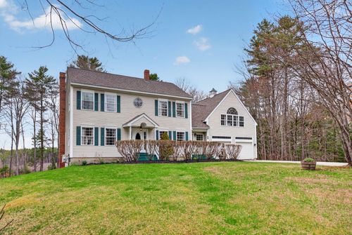 68 Adams Way, Freeport, ME, 04032 | Card Image