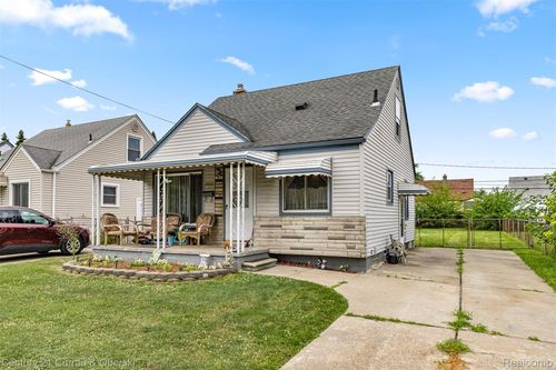 3844 14th St, Wyandotte, MI, 48192-6416 | Card Image