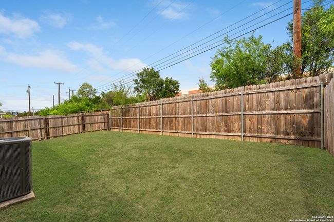13418 Baldwin Rdg, House other with 3 bedrooms, 2 bathrooms and null parking in San Antonio TX | Image 13
