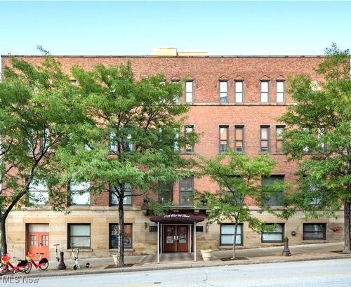 apt-315-1133 W 9th St, Cleveland, OH, 44113-1097 | Card Image