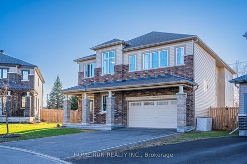 110 Discovery Crescent, Stittsville - Munster - Richmond, ON, K2S0Z9 | Card Image