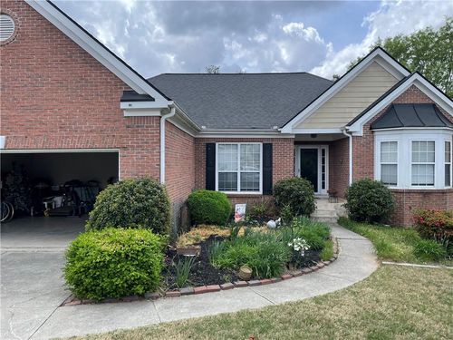 3324 Dunbar Ln, Suwanee, GA, 30024-6400 | Card Image