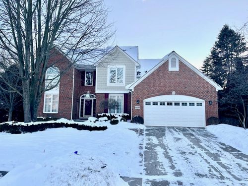 45595 Irvine Dr, Novi, MI, 48374-3773 | Card Image