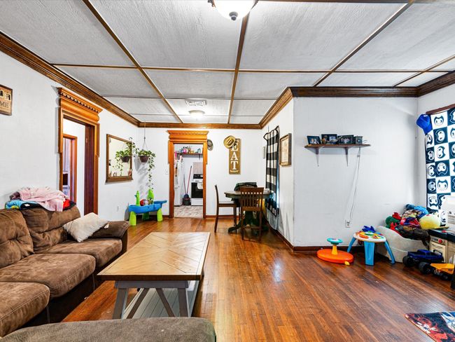 207 S Hinckley St, House other with 2 bedrooms, 1 bathrooms and null parking in Blooming Grove TX | Image 19