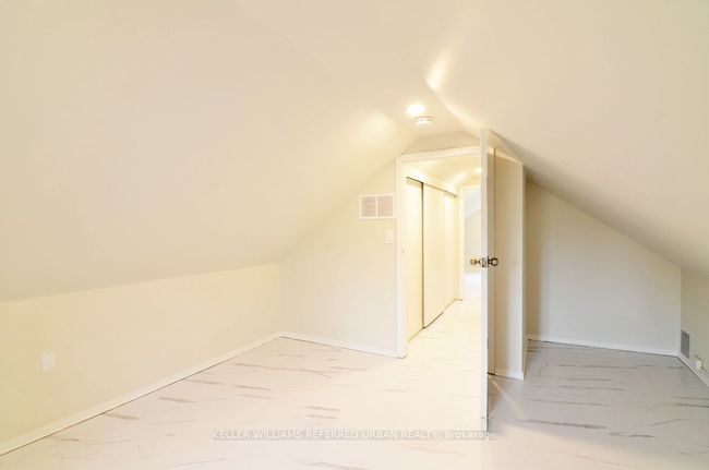 UPPER - 4 Columbine Ave, House other with 4 bedrooms, 2 bathrooms and null parking in Toronto ON | Image 28