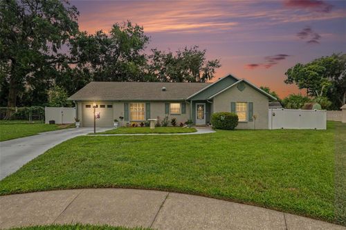 5623 Carie Ct, ZEPHYRHILLS, FL, 33542-5811 | Card Image