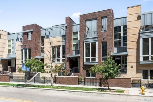 rl-2133 18th Street, Denver, CO, 80202 | Card Image