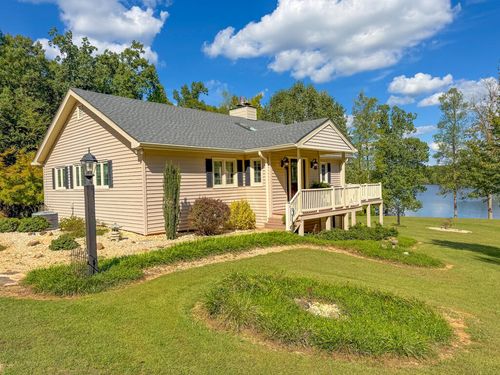 5258 Cottage Road, Blackstone, VA, 23824 | Card Image