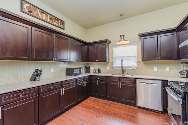 412 Warren St, House other with 7 bedrooms, 6 bathrooms and null parking in San Antonio TX | Image 9