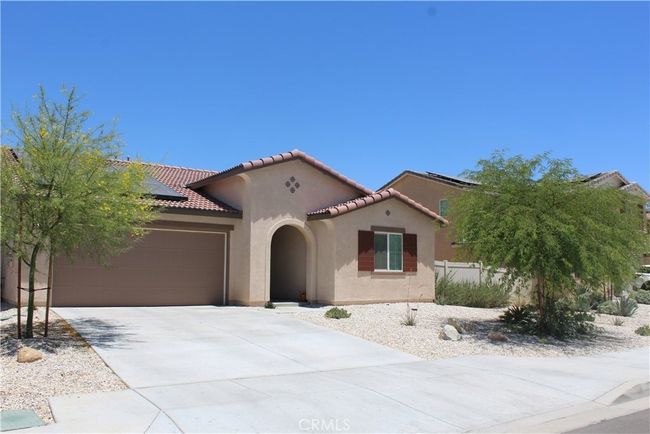 10338 Saddleback Dr, House other with 3 bedrooms, 2 bathrooms and 2 parking in Adelanto CA | Image 4