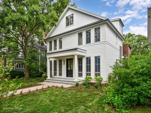 706 Washington Ave, Wilmette, IL, 60091-1972 | Card Image